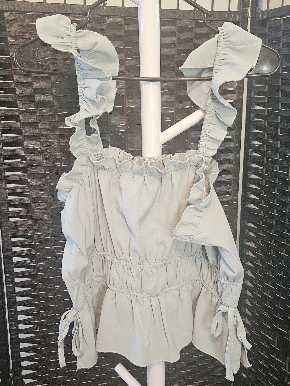 Ruffled Seafoam Cropped Tank Top